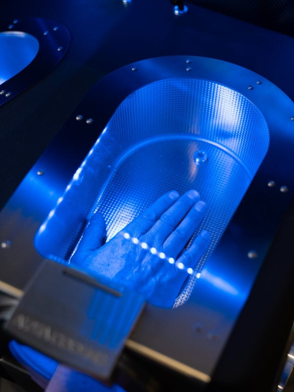 Alpha Cooling mit Hand